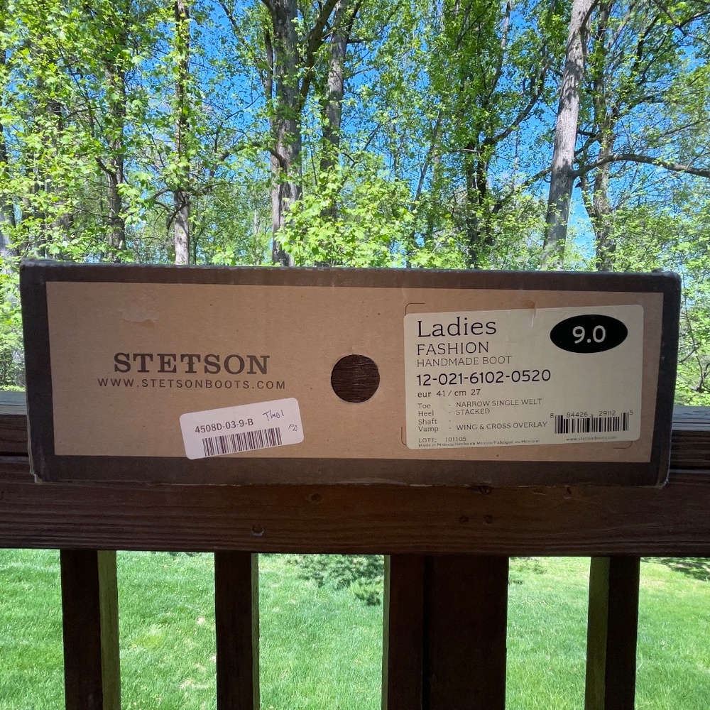 NIB NWOT Stetson Handmade Western Boots (Python with Wing & Cross Overlay) - Picture 15 of 15